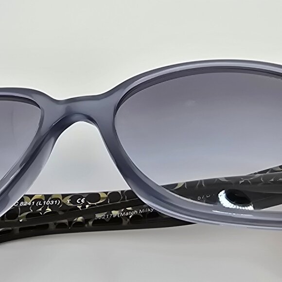 *SOLD* Coach HC 8241 L1031 Milky Blue Denim Frame Blue Gradient Lens Sunglasses - Picture 13 of 16